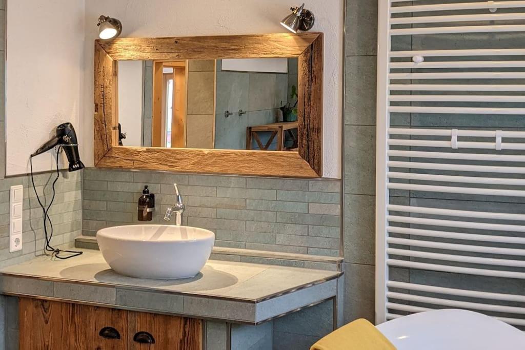 Ferienwohnung In Ruhiger Lage Direkt Am Wald ハイデンハイム・アン・デア・ブレンツ エクステリア 写真